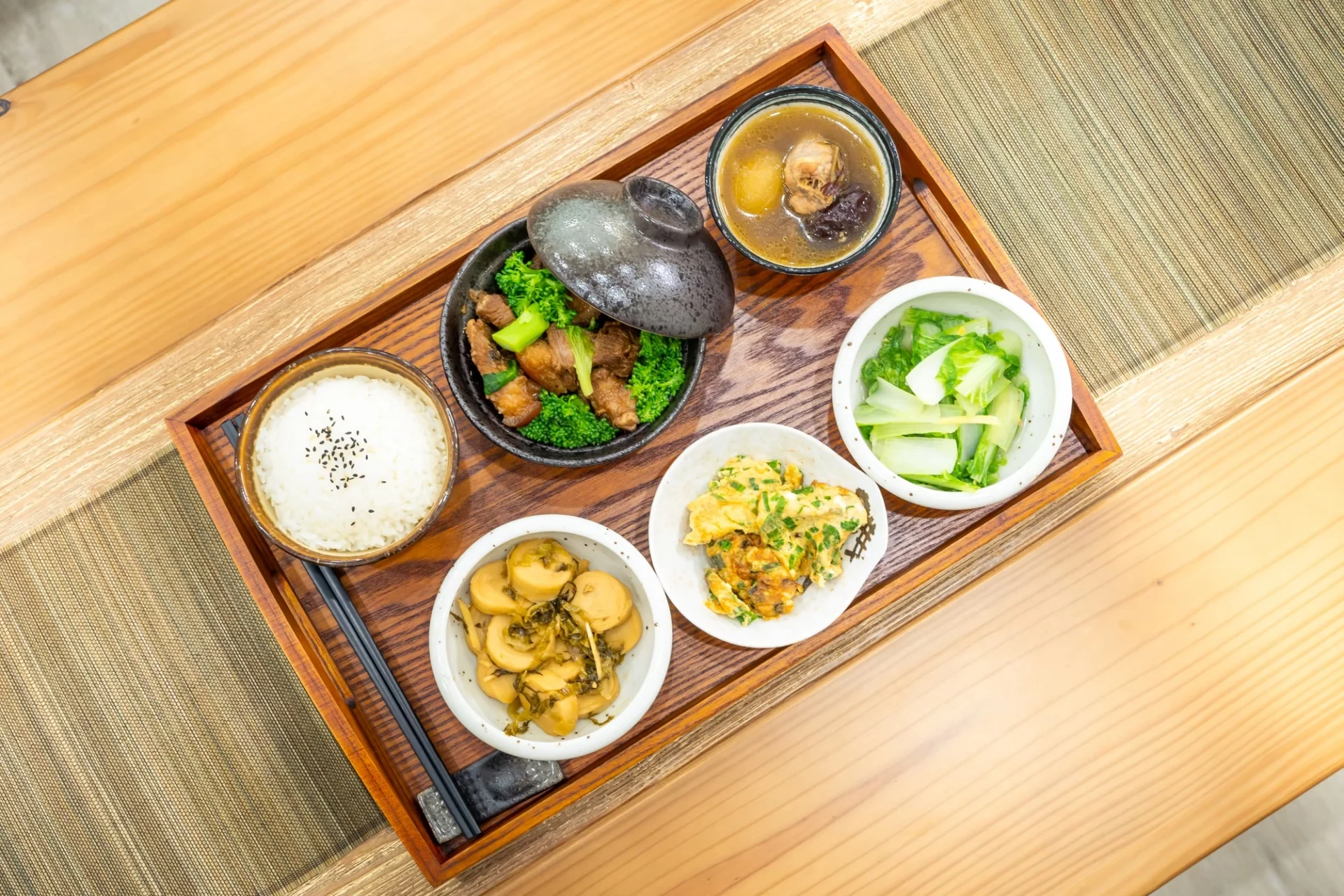 Example lunch or dinner