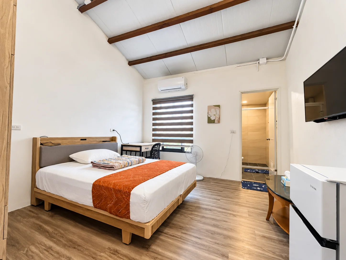 Standard double room